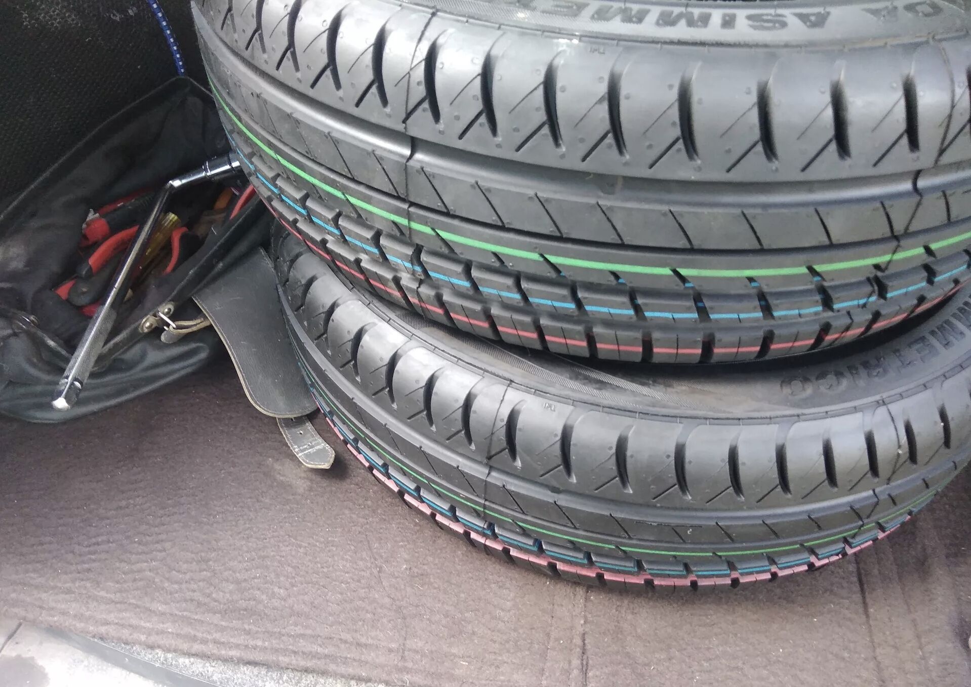 Купить летние шины VIATTI Strada Asimmetrico V-130 205/55R16 91 V, цены во  Владикавказе — интернет-магазин VIRBACauto